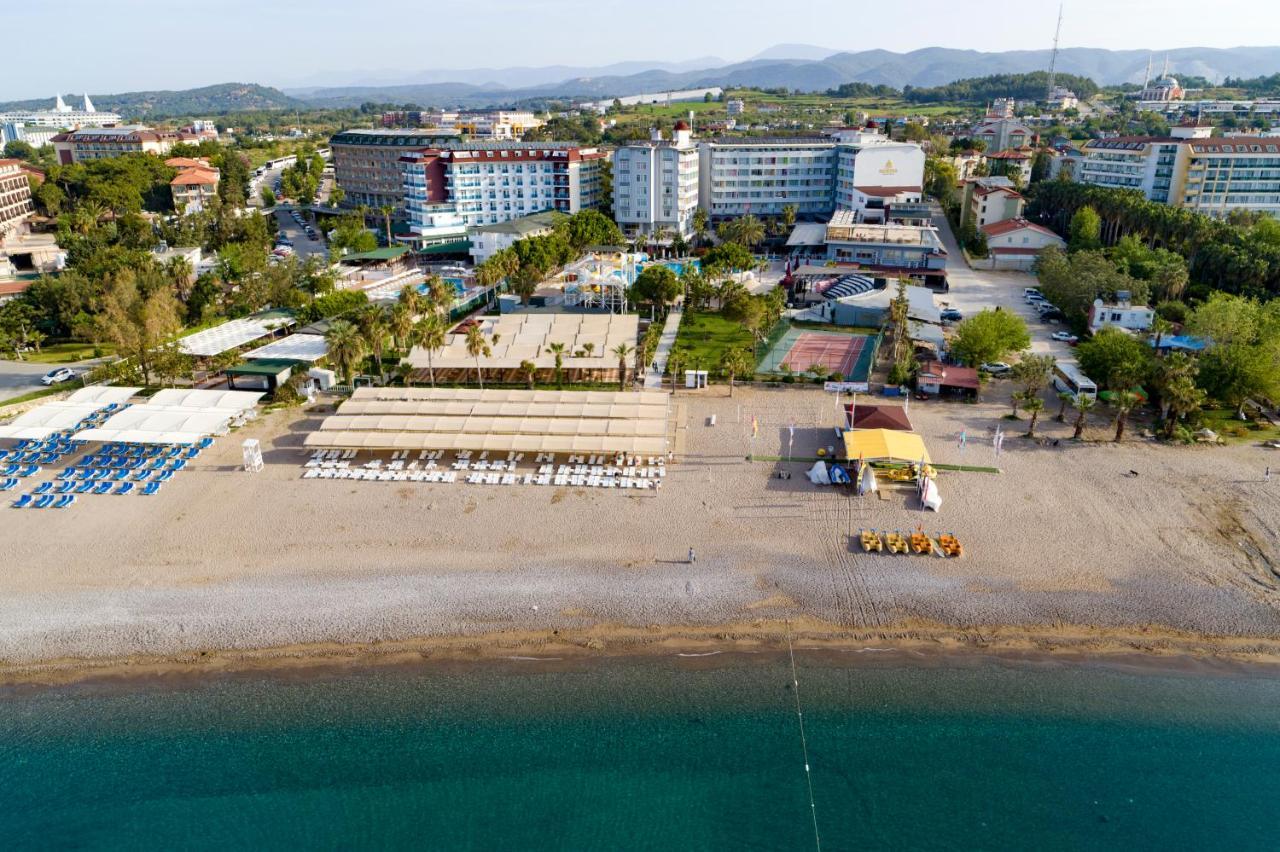 Mira Meridia Beach Resort Hotel Окурджалар Екстериор снимка